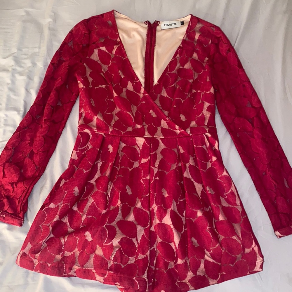 Red lace romper, perfect condition size M